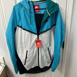 Nike Hypermesh Windrunner Jacket